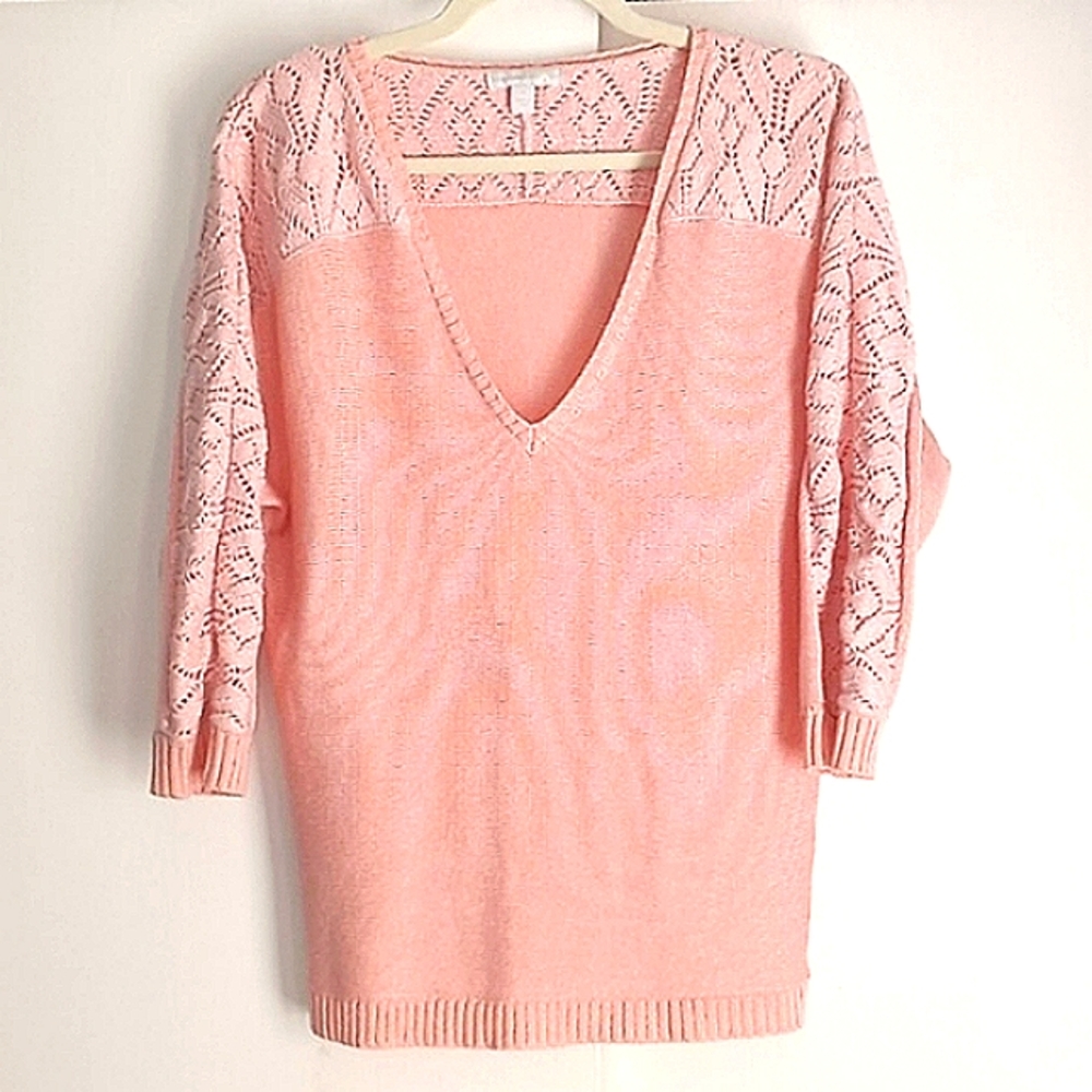 New York & Company Apricot Color V-Neck Sweater in Size XL